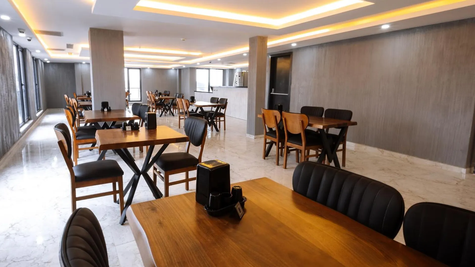 ***  Meyzi Hotel İstanbul Türkiye